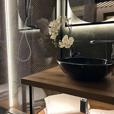 Leo &private Spa * ブラチスラヴァ